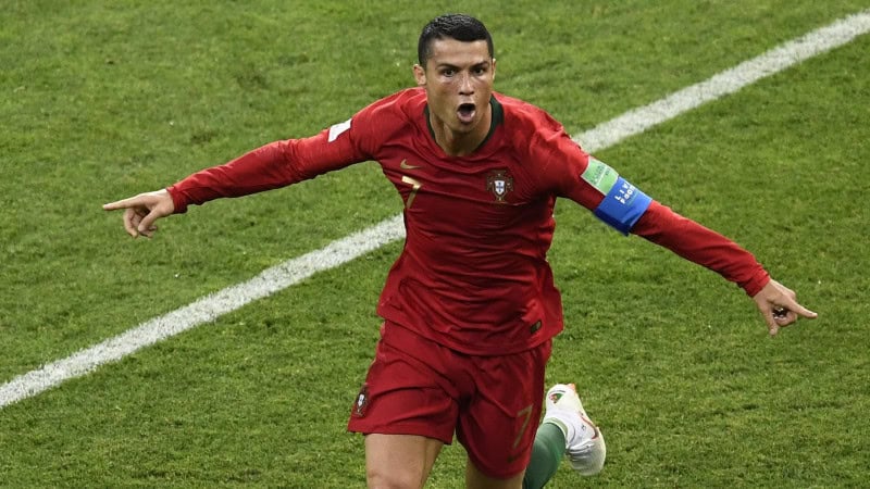Mức lương hiện tại Ronaldo có phải vận động viên giàu nhất thế giới không? - 90phut