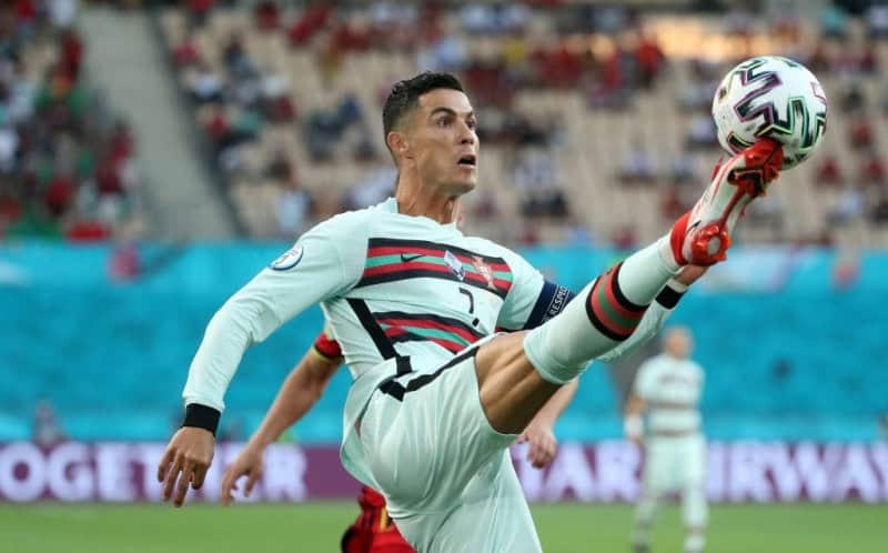Tiểu sử Cristiano Ronaldo - Phong cách thi đấu - 90phut